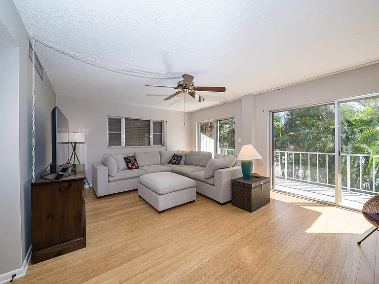 1301 Gulf Blvd #201 — Photo 15