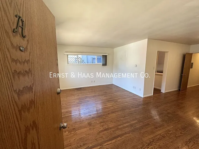 332 Magnolia Ave #A — Photo 2