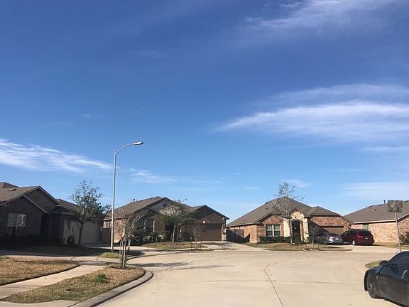 4th image of 23635 Balzano Ct