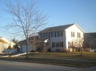 804 Aspen Way, Genoa, IL 60135