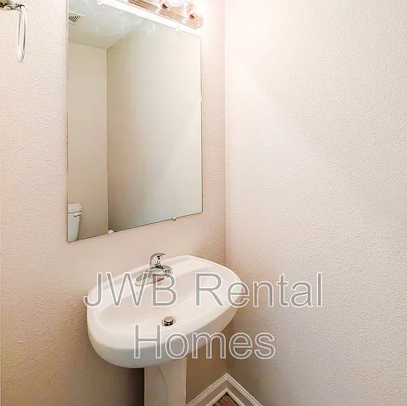 6861 Lake Mist Ln — Photo 7