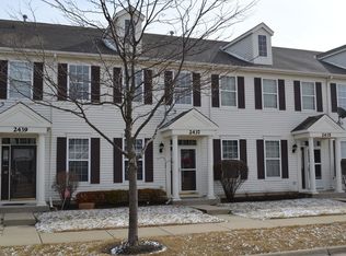 2437 Georgetown Cir, Aurora, IL 60503
