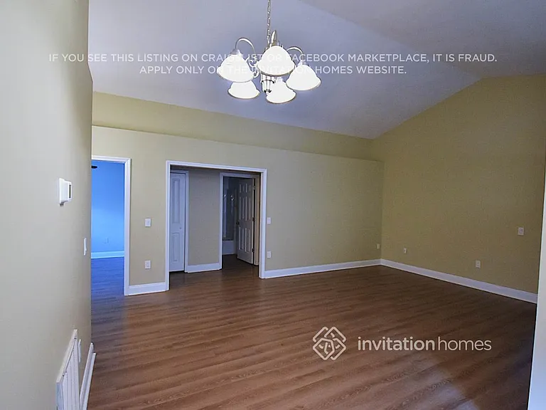 1464 Crane Creek Blvd — Photo 6