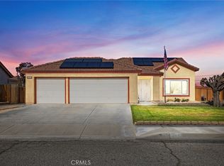 11224 Westbrook Dr, Adelanto, CA 92301