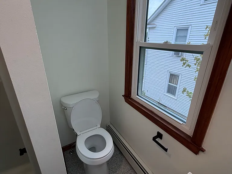 4 Cross St #2 — Photo 21