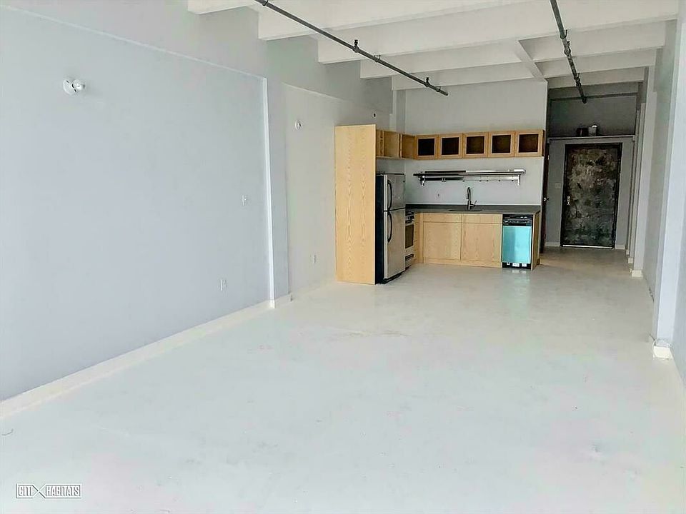 2nd image of 1236 Atlantic Ave APT 415