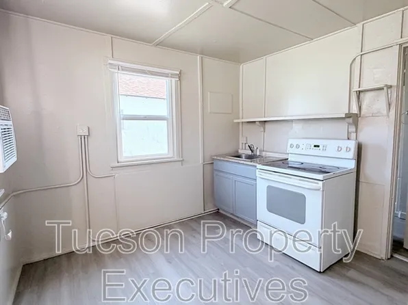 234 E 32nd St, Tucson, AZ