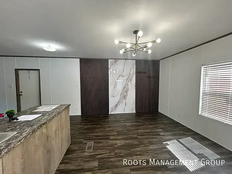 6347 Tara Blvd #14 — Photo 3