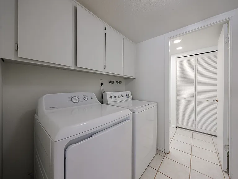 4028 N Granite Reef Rd — Photo 14