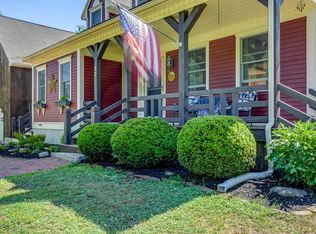 82 W Elm St, Townsend, MA 01474