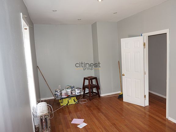 4th image of 7203 6th Ave