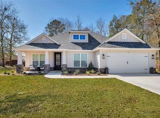17 Magnolia Bluff Dr, Brunswick, GA 31525