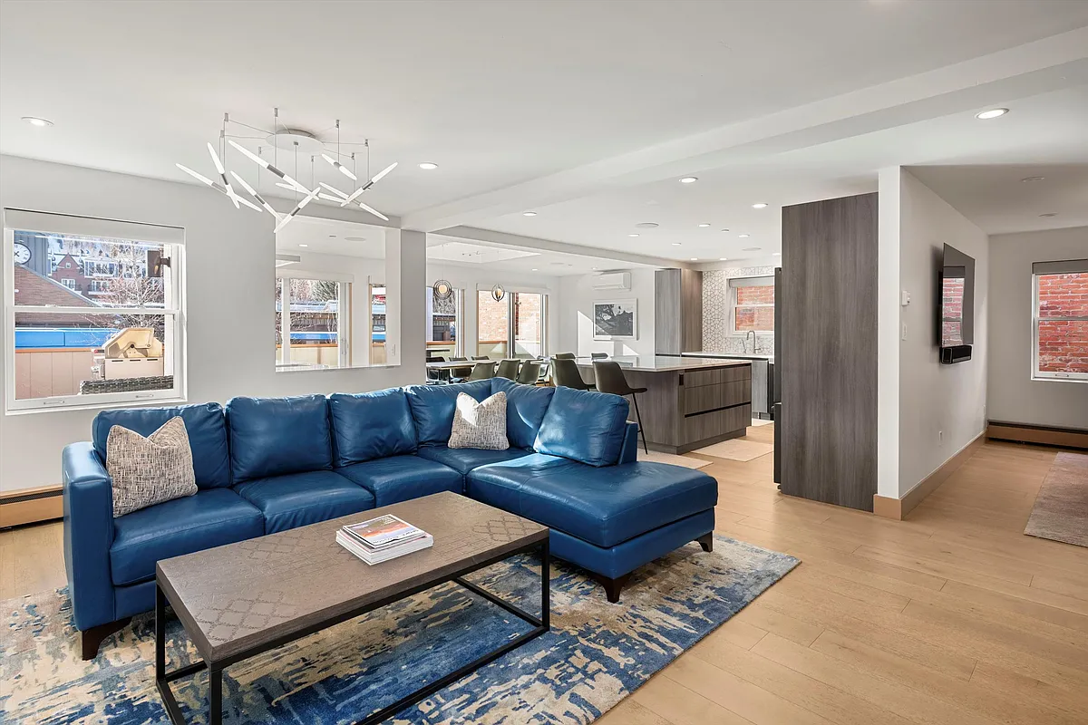 Building Photo - 447 E Cooper Ave #1