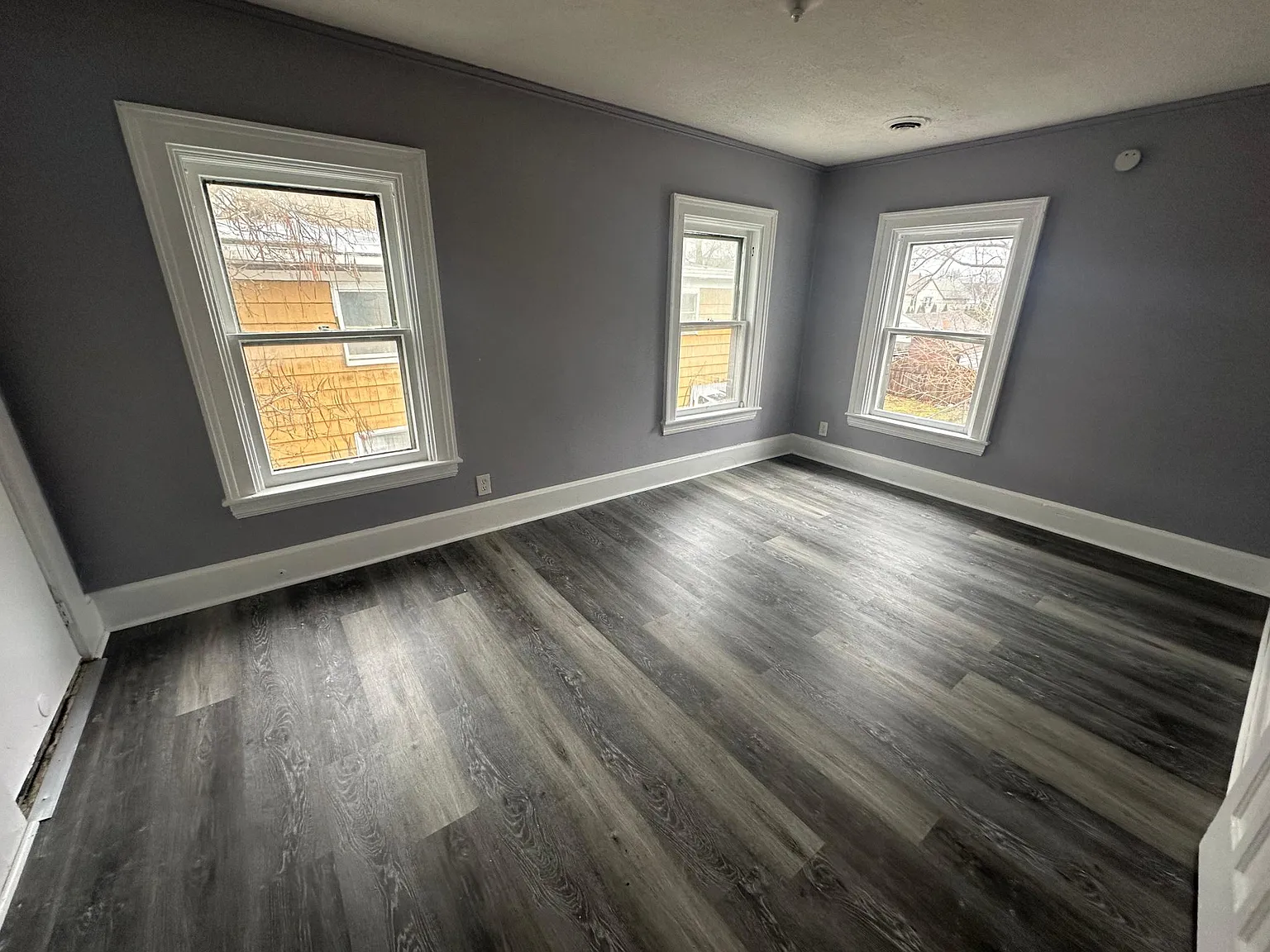 1139 Brinckerhoff Ave — Photo 4