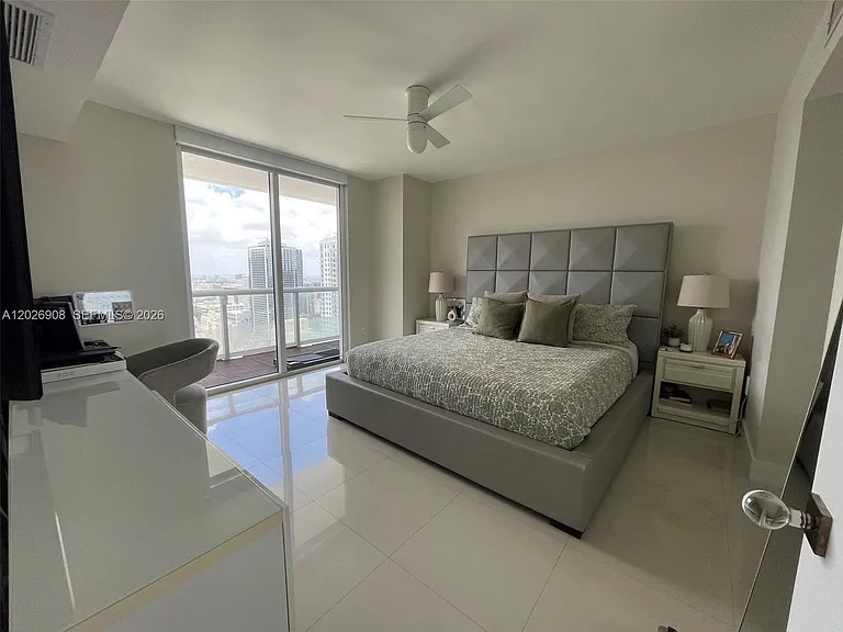 50 Biscayne Blvd #3411 — Photo 12
