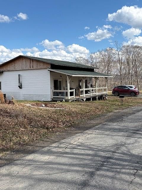 1st image of 3805 Horseshoe Creek Rd