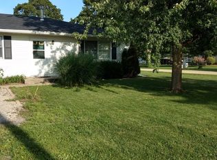 310 S Allen St, Le Roy, IL