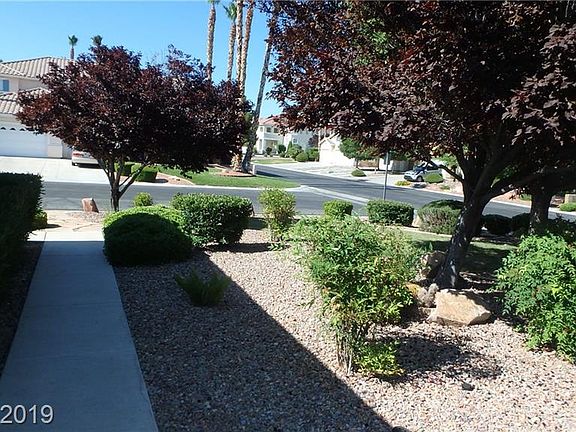 2nd image of 8361 Los Monteros St