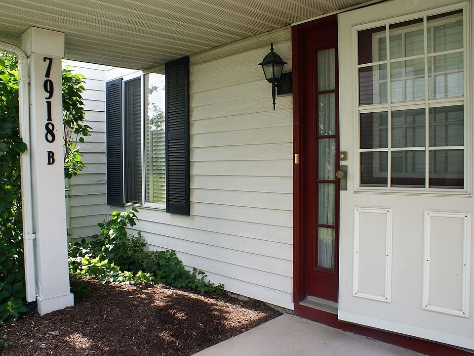 1st image of 7918 Knottingham Cir APT B
