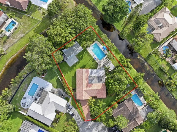 8492 NW 15th Court, Coral Springs, FL 33071