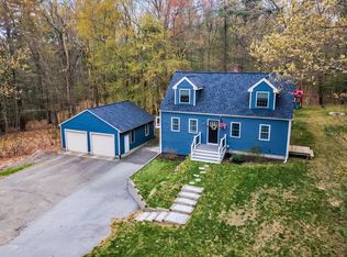117 South St, Douglas, MA 01516