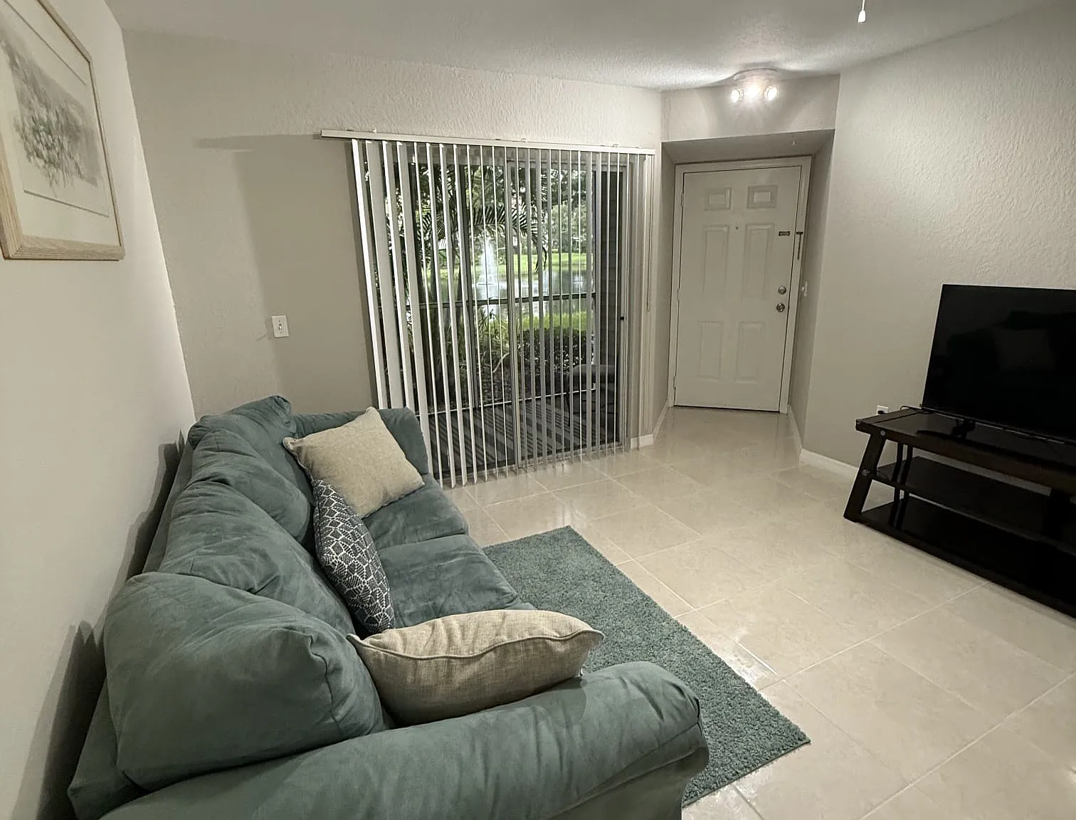 1 bed, 576 sqft, $1,800 — Photo 4