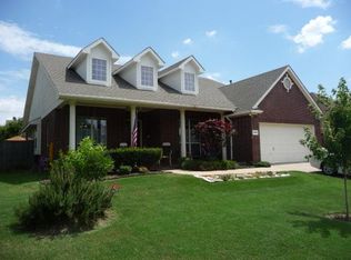 4504 Brookside Dr, Corinth, TX 76208