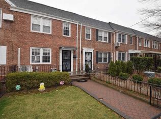 32-21 163rd St, Flushing, NY 11358