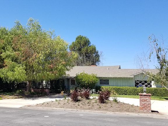 3rd image of 1309 El Monte Dr