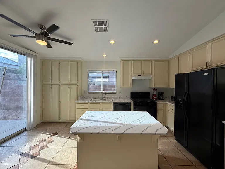 3417 Steppe St — Photo 11