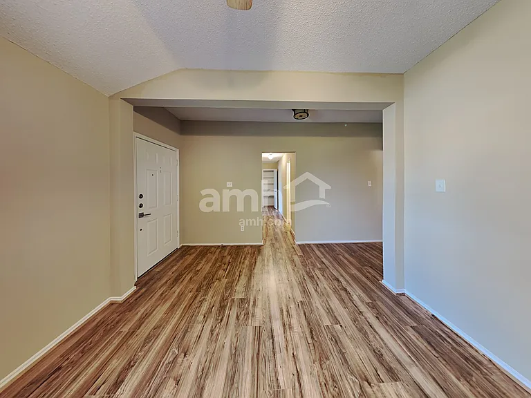 3999 Freedom Ln — Photo 6