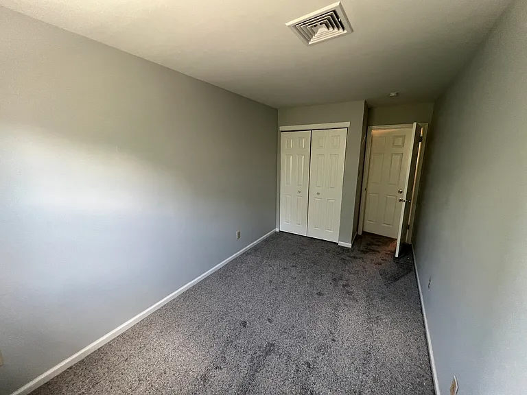 44 S Lansdowne Avenue — Photo 17