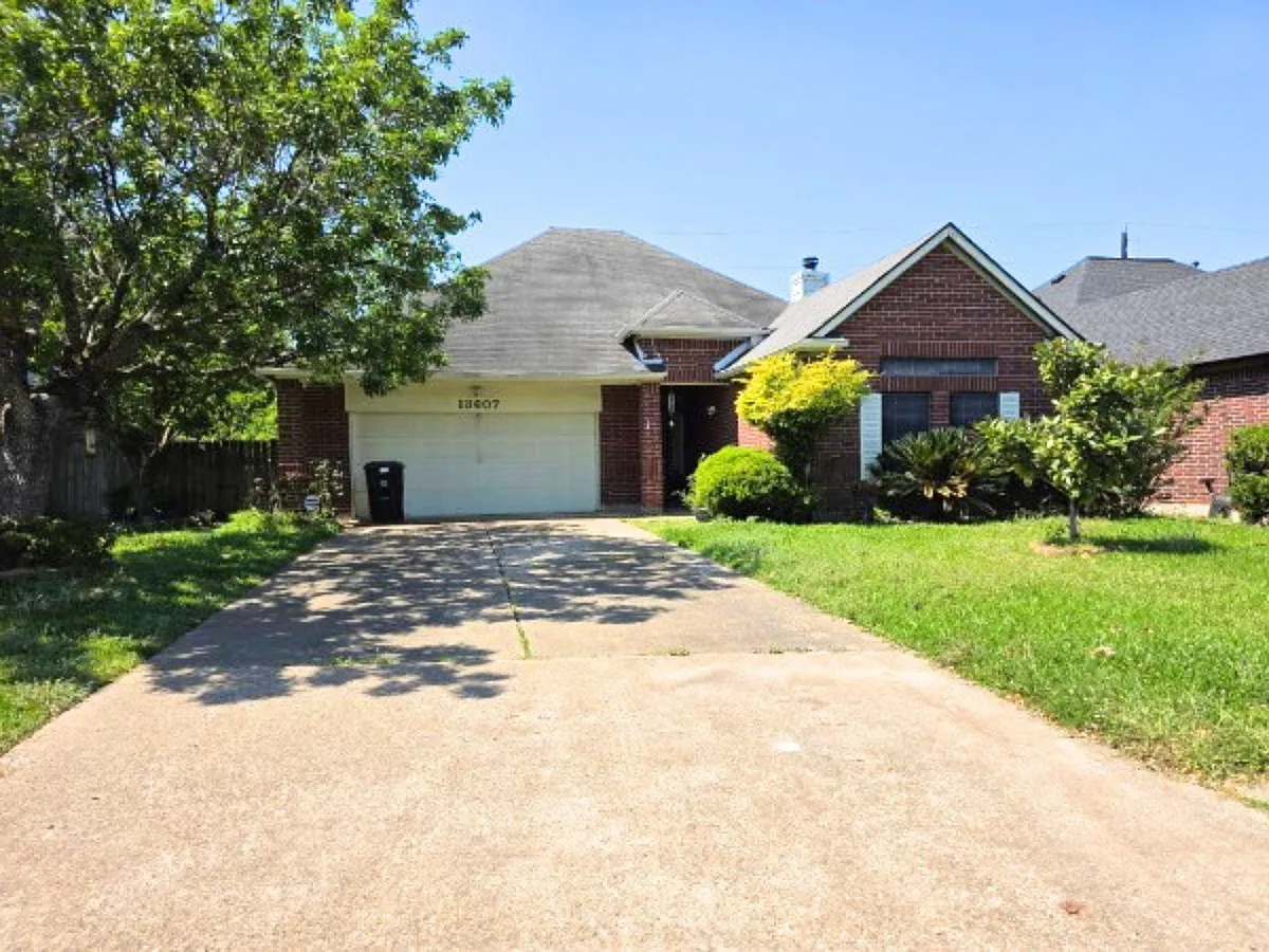 Building Photo - 13607 Sable Ln