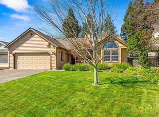 111 Summer Wheat Dr, Windsor, CA 95492