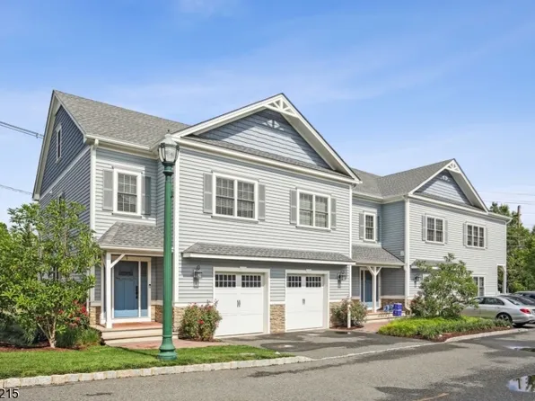 1 Clover Ct, Berkeley Heights Twp., NJ 07922