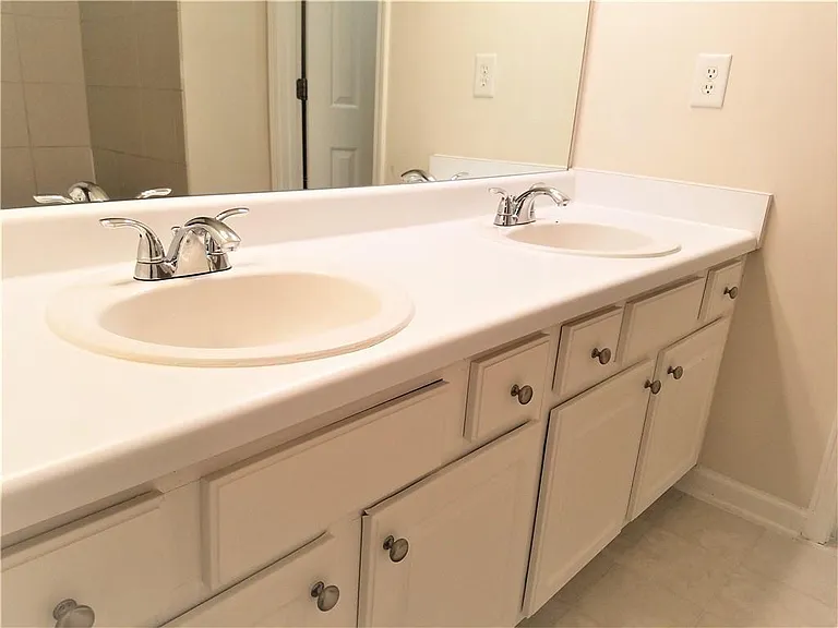 3645 Postwaite Cir — Photo 20