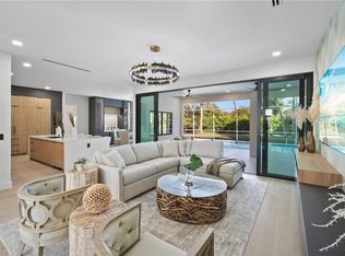 1677 Northgate Dr, Naples, FL 34105