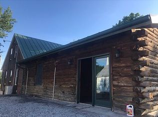 404 Oak Grove Rd, Pine Grove, PA 17963