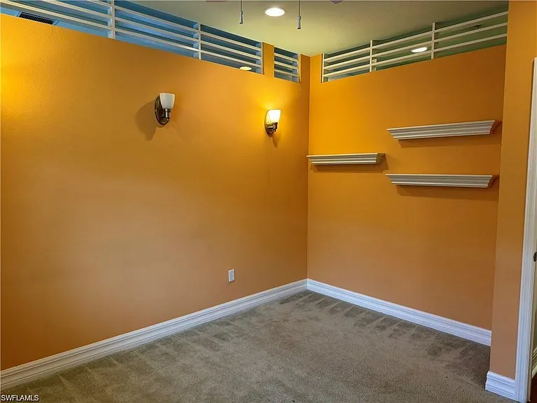 10305 Longleaf Pine Ct — Photo 15