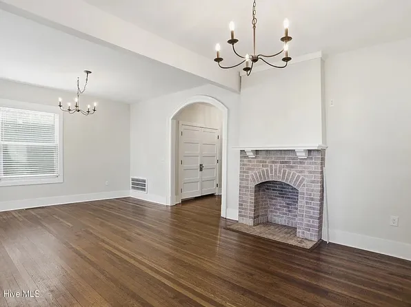 714 S 5th Ave #A, Wilmington, NC 28401