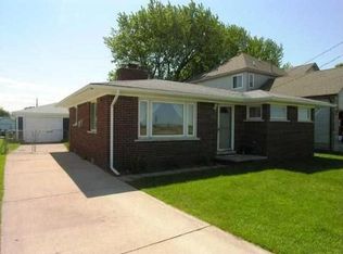 6411 Dyke Rd, Algonac, MI 48001