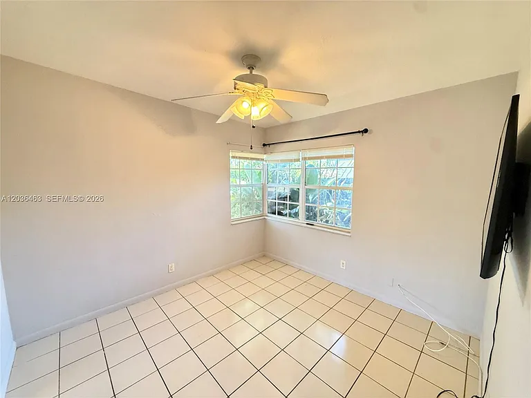 2503 NW 5th Ave #1 — Photo 6