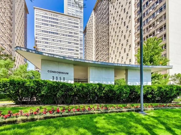 3950 N Lake Shore Dr #227, Chicago, IL 60613