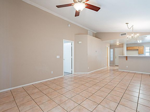 2nd image of 1120 N Val Vista Dr Unit 84