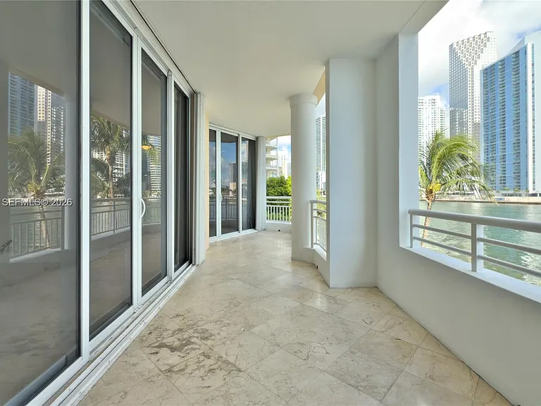 848 Brickell Key Dr #306 — Photo 9
