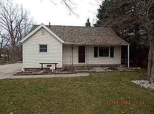 197 E Erie Rd, Temperance, MI 48182