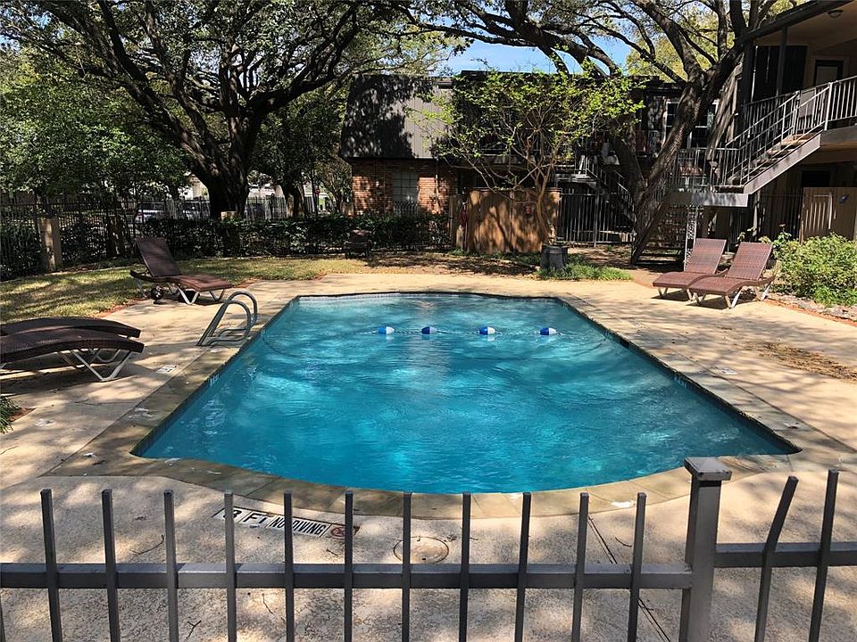1st image of 5234 Fleetwood Oaks Dr #219