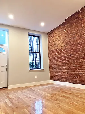 Rented by Ridgewood Realty Group | media 16