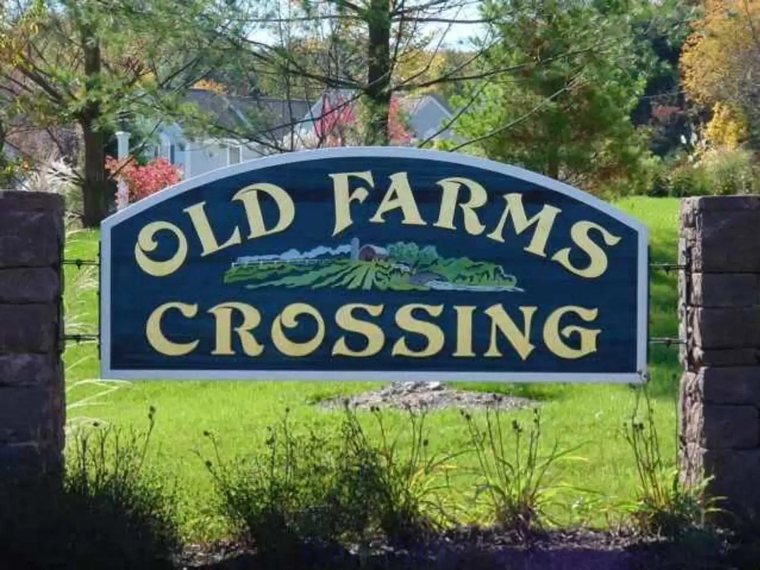 Old Farms Crossing — Photo 2