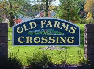 40 N Farms Rd #3413E3F13, Avon, CT 06001